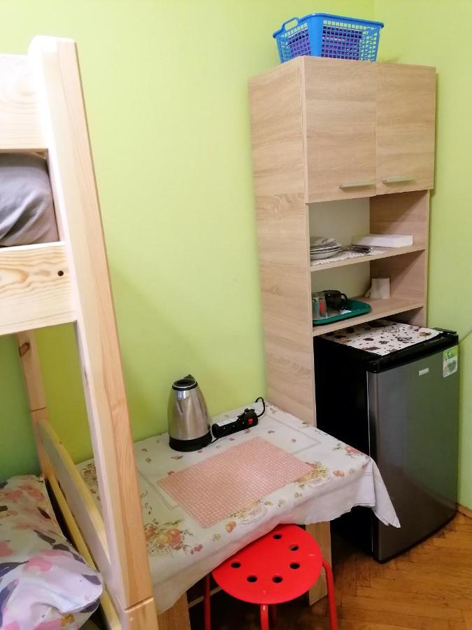 Tanie Noclegi Mieszkanka Zyrardow Exterior foto